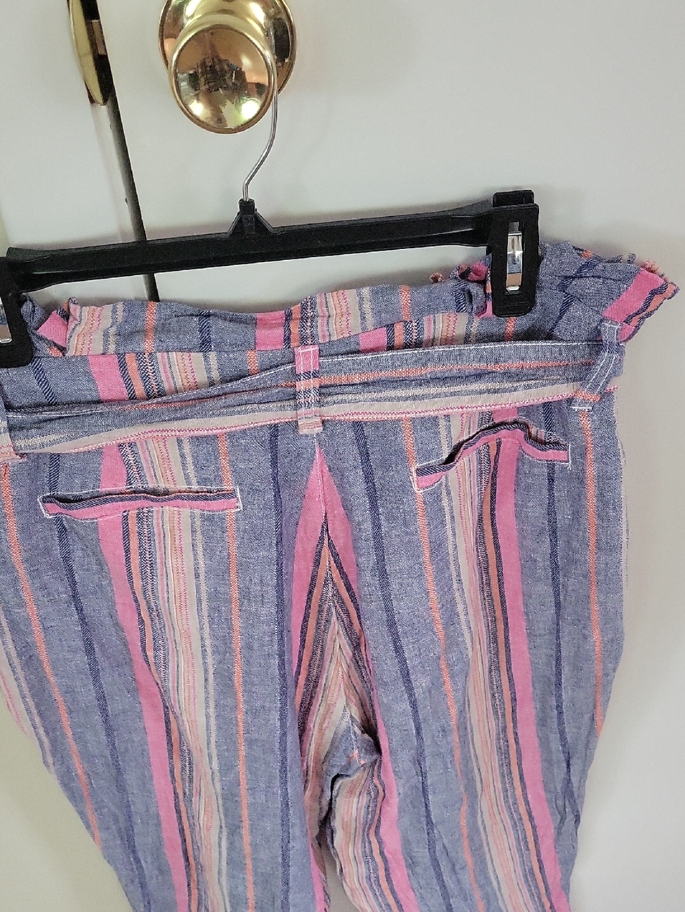 New York & Company Soho Striped  Paperbag Pants Large - Picture 2 of 4